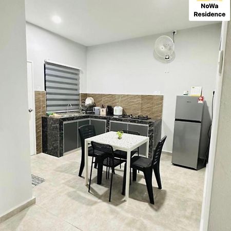 Nowa Residence Rumah Kuning 丰盛港 外观 照片
